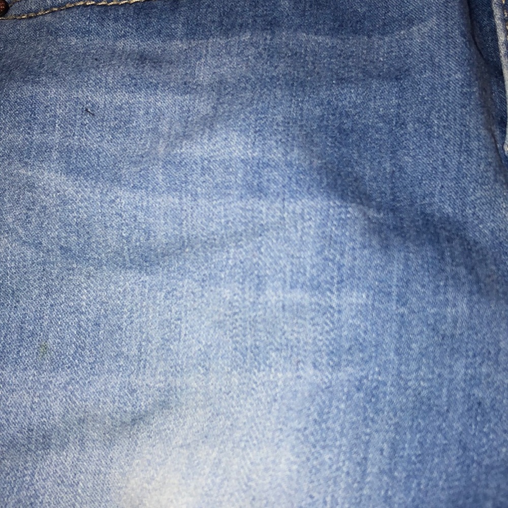 Blue jeans - Picture 3 of 4